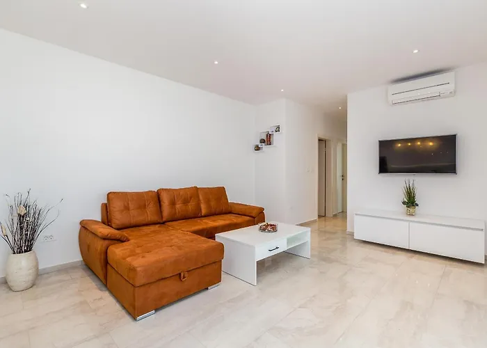 Laganini Apartament Njivice