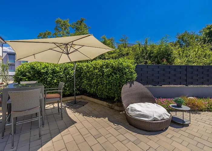 Laganini Apartament *